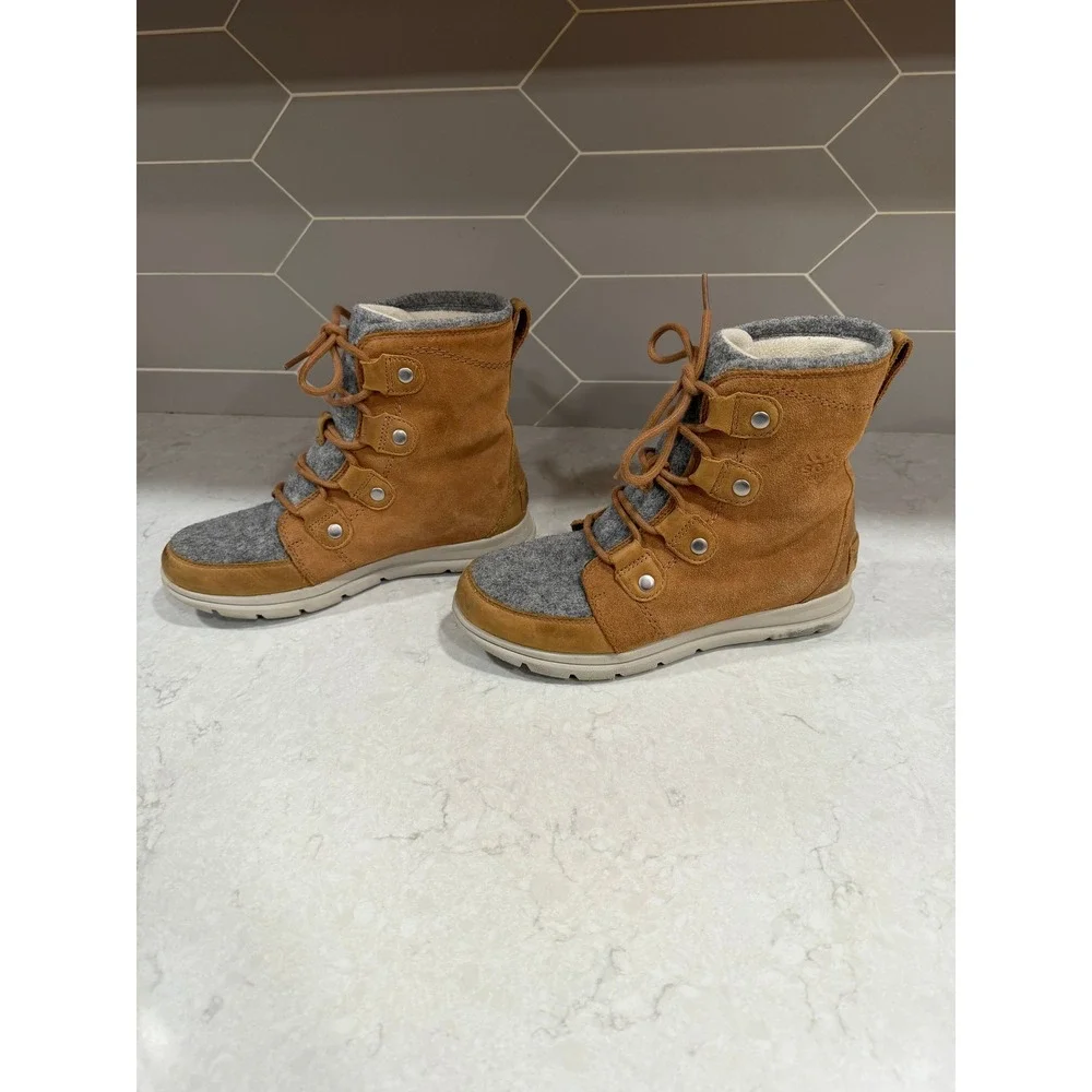 Sorel Explorer Joan Tan Grey Waterproof Winter Boots NL3423-224 Womens 8